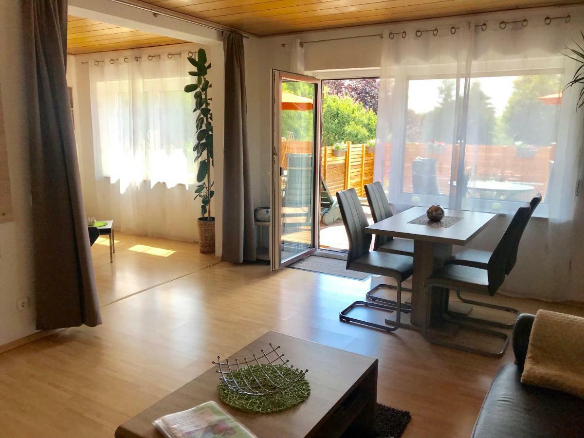 Ferienwohnung Familie Slepitzka Niedenstein Esterno foto